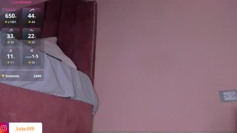 kateryn_bale online show from November 22, 9:02 pm