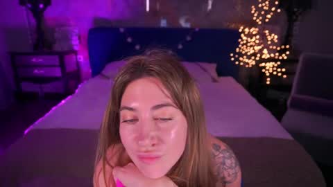 Kate online show from April 11, 7:45 am