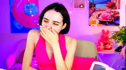 katewillows online show from March 11, 9:12 am