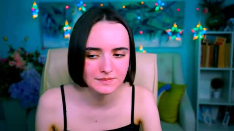 katewillows online show from April 9, 6:19 am