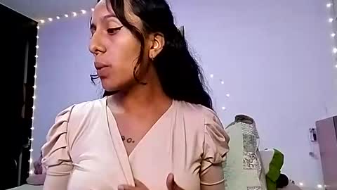 Katey  online show from January 17, 5:42 am