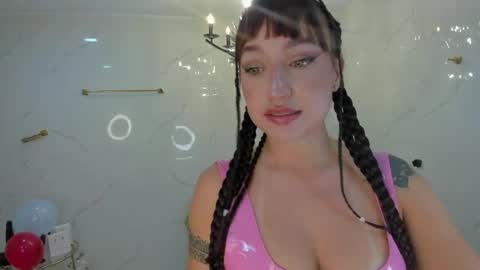 KATHE   online show from April 18, 11:34 am