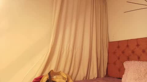 Katherine  online show from February 14, 8:44 pm