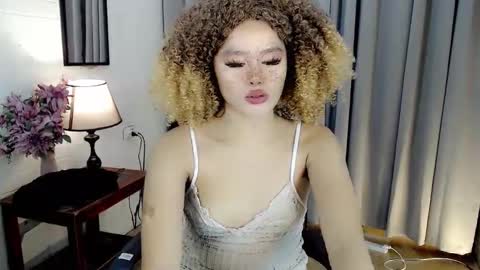 Kath online show from February 2, 9:33 pm