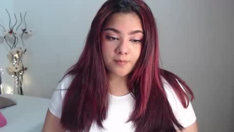 kathygonzalez_ online show from February 25, 2:04 pm