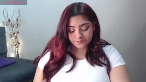 kathygonzalez_ online show from February 18, 1:55 pm