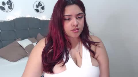 kathygonzalez_ online show from February 21, 2:16 pm