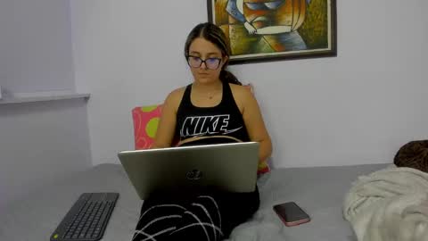 Khaterine online show from February 25, 11:15 pm