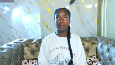 Katia online show from February 2, 1:07 pm