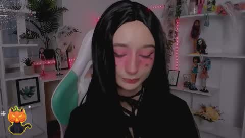 Katia  online show from October 31, 7:09 am