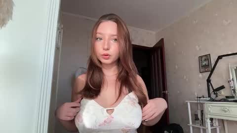 Katienext stream  online show from November 15, 9:55 am