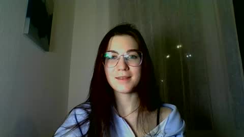 katie_foxi online show from January 25, 4:13 pm