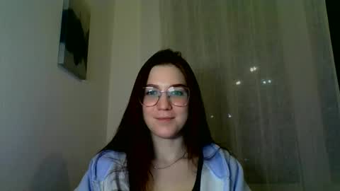 katie_foxi online show from January 15, 5:05 pm