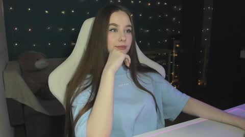 Katie online show from December 2, 11:35 pm
