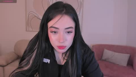 katieangel1 online show from November 2, 10:59 am