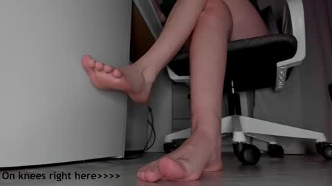 Miss Katie online show from November 9, 5:48 pm