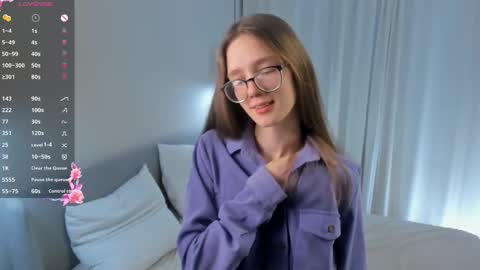 Scarlett online show from December 4, 8:47 am