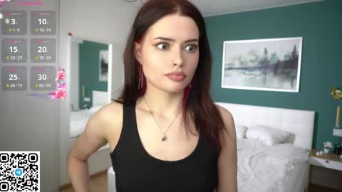 Roxana online show from March 5, 12:00 pm