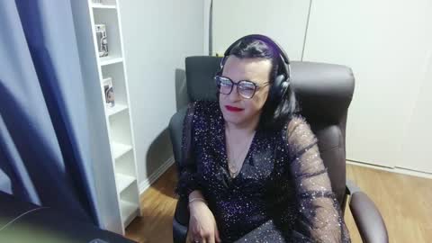 katrina_cd online show from November 26, 10:45 am