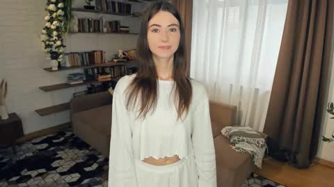 Kate Aurora online show from February 24, 9:34 am