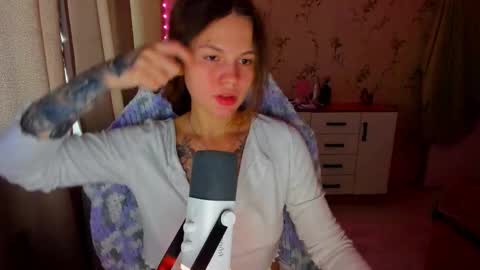 Katty online show from October 8, 7:47 am