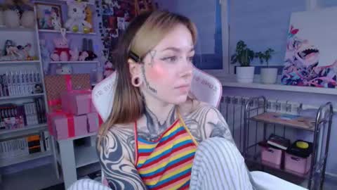 Katrin online show from November 1, 2:05 pm