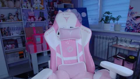 Katrin online show from November 8, 1:36 pm