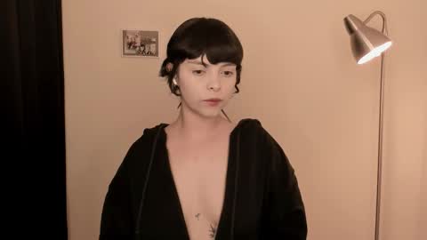 katsuro online show from December 3, 8:53 pm