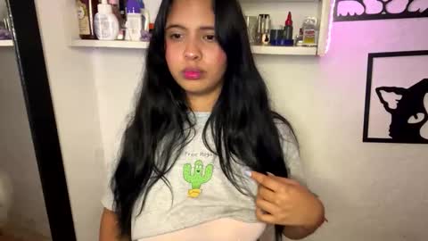 kattia online show from November 19, 2:11 am