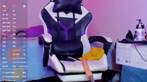 kattia_deluchixxx online show from June 26, 9:42 pm