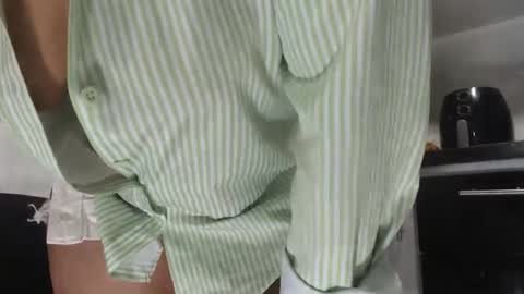 KattleyaGrey online show from October 4, 9:12 pm