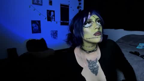 kattx   independent model online show from October 28, 3:40 am