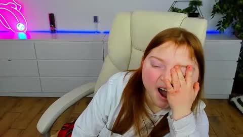 katty_rose8 online show from February 6, 7:01 am