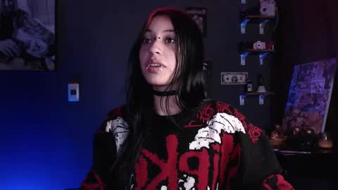      online show from September 30, 11:53 am