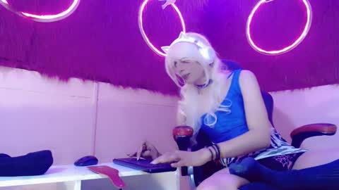 katy_cat__ online show from February 13, 5:22 am