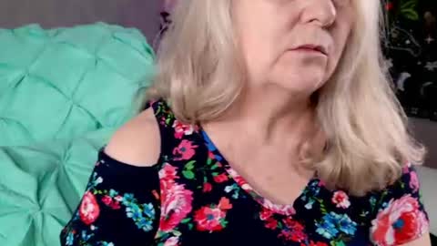 katy_nicole online show from July 16, 7:17 pm
