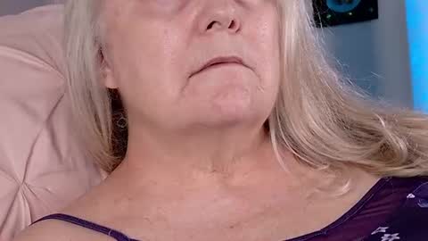katy_nicole online show from July 14, 2:16 am