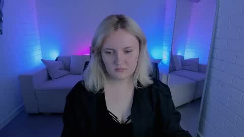 Katy online show from April 18, 5:31 am