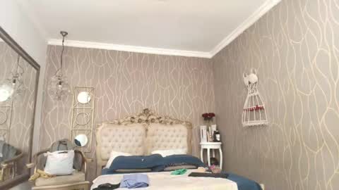 KATY online show from September 29, 3:05 am