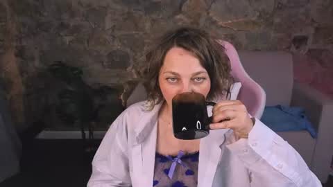 katyrode online show from June 24, 3:02 am