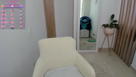 Katherine online show from March 25, 6:36 pm