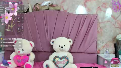 katysweetas online show from October 4, 10:29 pm