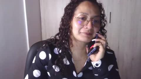 Snapshot of kawit1 chatting on February 17, 7:12 pm Khawit online show from February 17, 7:12 pm