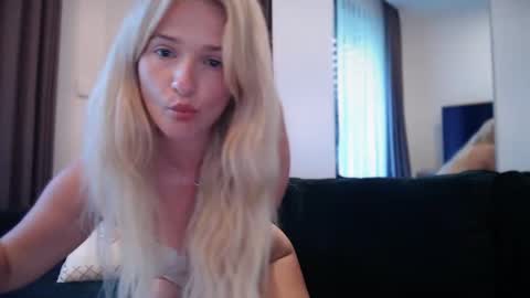 khaleesi online show from March 1, 12:28 am