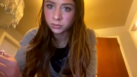 kaylaelizabeth97 online show from November 7, 9:50 pm