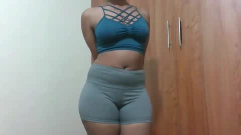 kaylar online show from May 14, 5:22 pm