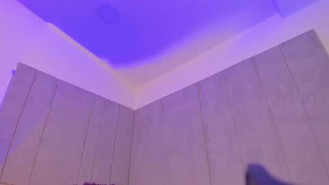 Kayla online show from December 1, 7:12 pm