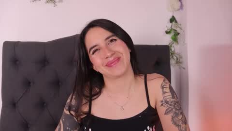 kaylee_lee online show from February 2, 4:31 am