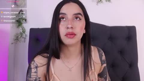 kaylee_lee online show from March 26, 4:18 am