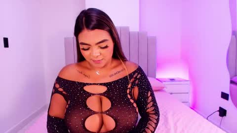 kaylie evans online show from April 25, 1:41 pm